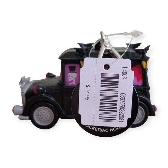 Bath and Body Works Halloween Hearse Pocketbac Holder Goth Light Sound NWT - Picture 7 of 10